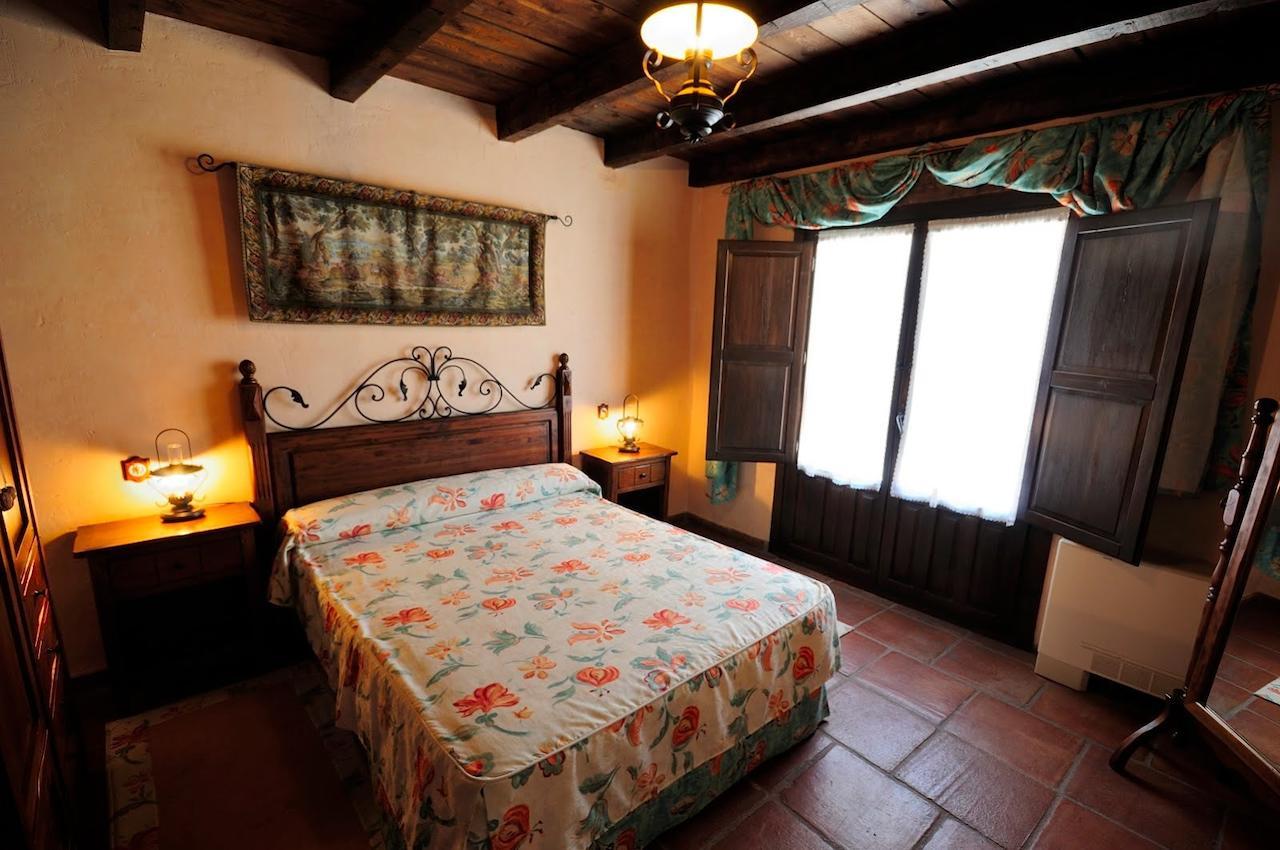 La Posada Ducal Penaranda de Duero Camera foto