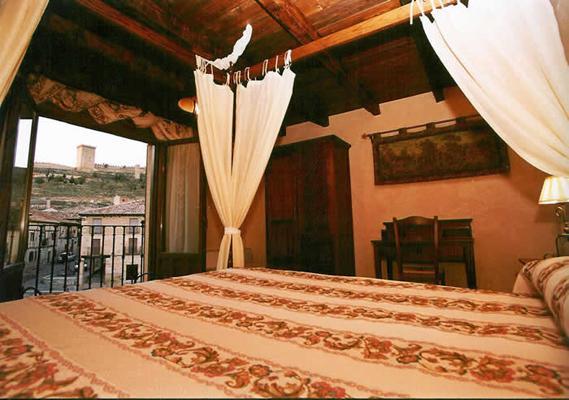 La Posada Ducal Penaranda de Duero Camera foto